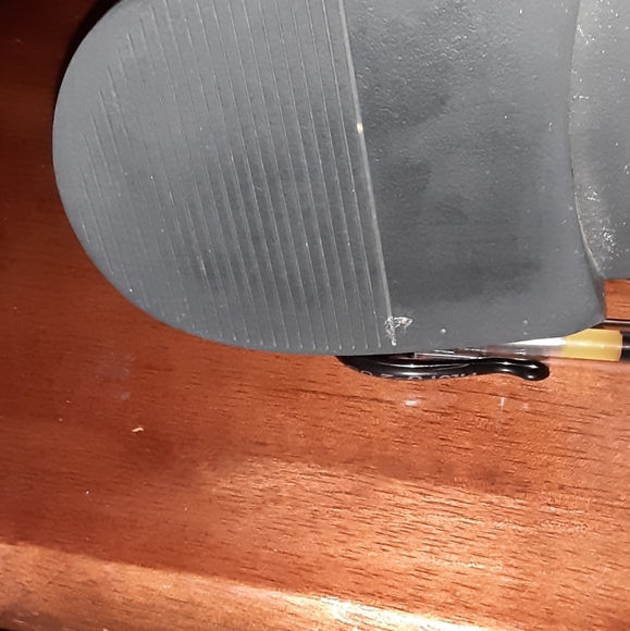 Shoes - Picture 14 of 16